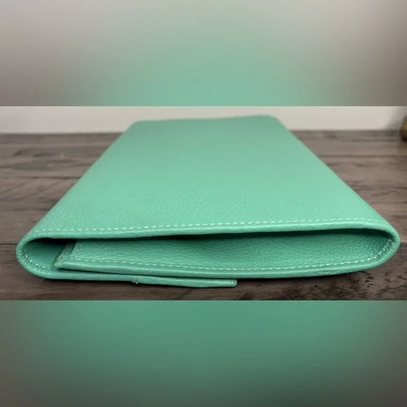 Jimmy Choo Aqua Leather Wallet, perfect condition/never worn. - Picture 5 of 10